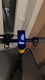 Trottinette Xiaomi 4 Lite V2 – Très bon état, Vélos & Vélomoteurs, Trottinettes, Envoi, Comme neuf