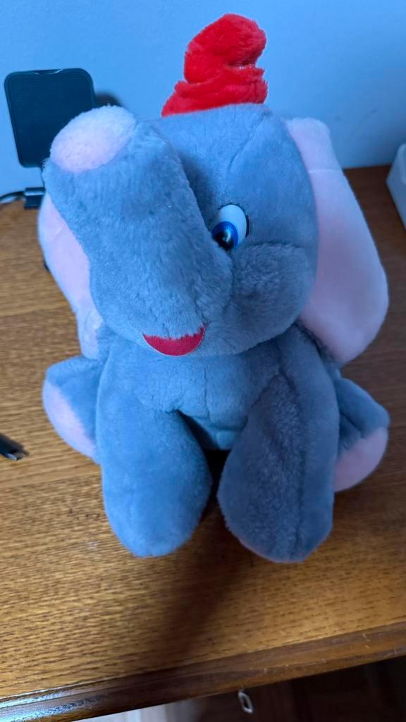 Disney Dumbo! Olifant knuffel/pluche!, Kinderen en Baby's, Speelgoed | Knuffels en Pluche, Zo goed als nieuw, Olifant, Ophalen of Verzenden