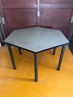 6-hoekige tafel, Ophalen, Gebruikt