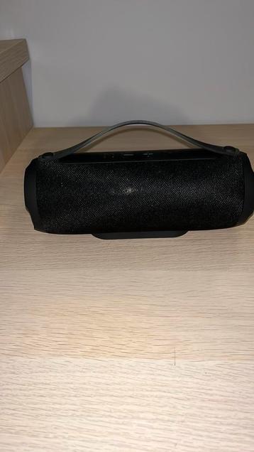 Muziek box 22,5 cm lang kras vrij, Audio, Tv en Foto, Luidsprekerboxen, Ophalen, Zo goed als nieuw