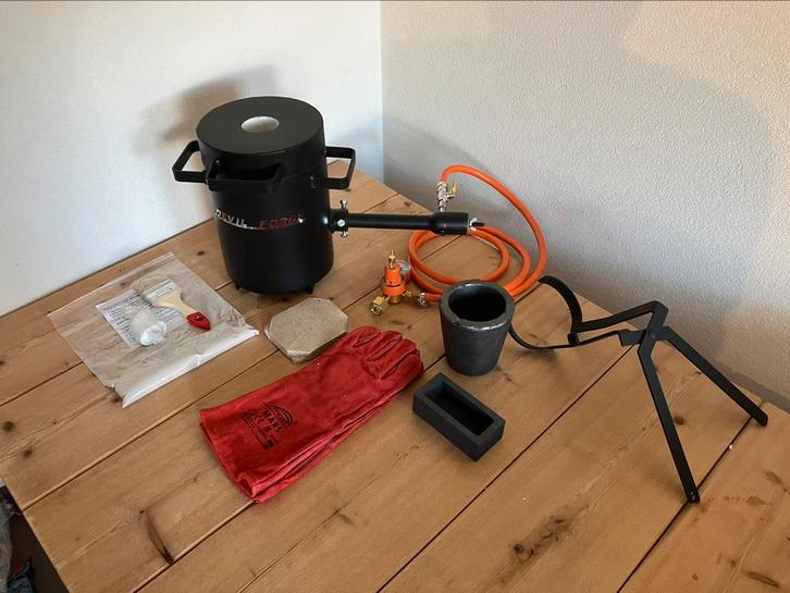 Devil Forge 4kg smeltoven complete set, Hobby en Vrije tijd, Overige Hobby en Vrije tijd, Nieuw, Ophalen of Verzenden