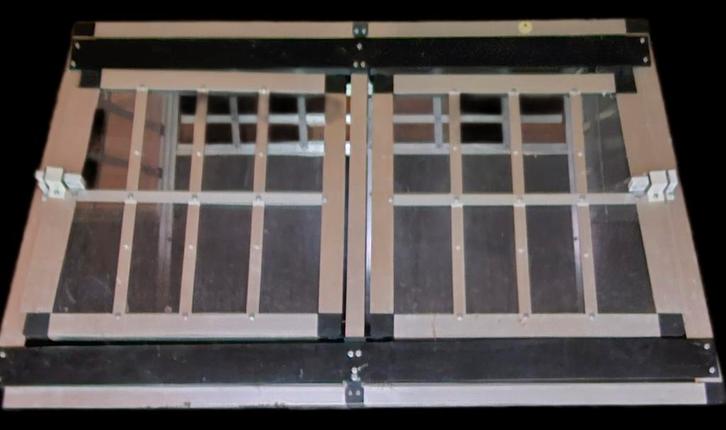 Hondenbench auto, Dieren en Toebehoren, Hondenbenches, Zo goed als nieuw, Ophalen