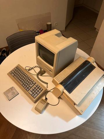 Macintosh plus 1mb beschikbaar voor biedingen