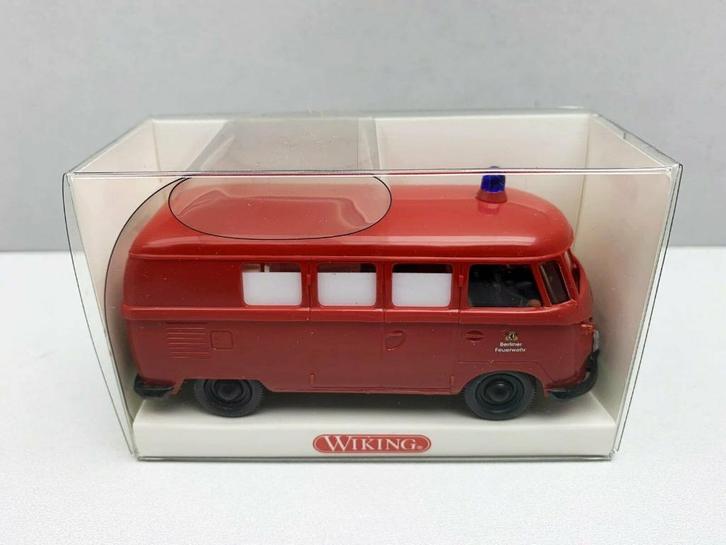 LOT 5x VOLKSWAGEN Combi Ambulance Double Pick-Up 1/43 WIKING, Hobby en Vrije tijd, Modelauto's | 1:43, Nieuw, Bus of Vrachtwagen