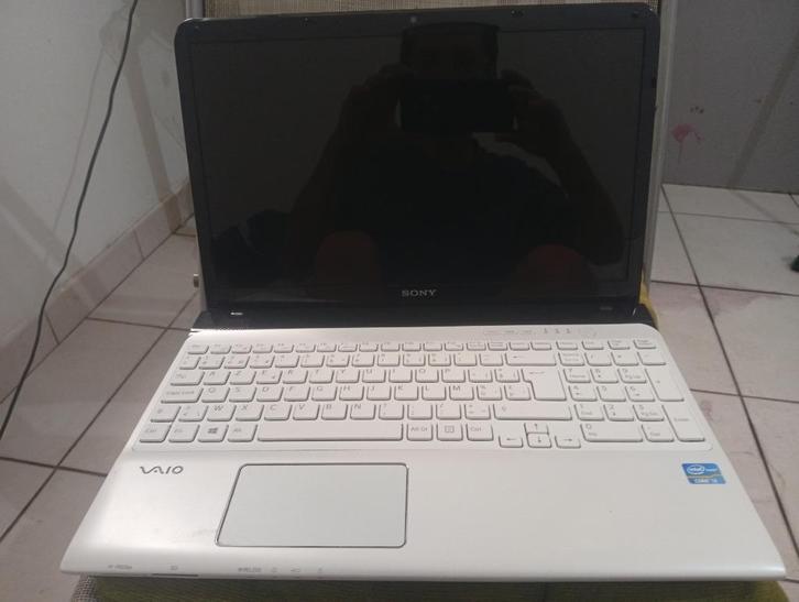 Pc portable Sony Vaio, Computers en Software, Windows Laptops, Gebruikt, 2 tot 3 Ghz, Azerty, Ophalen