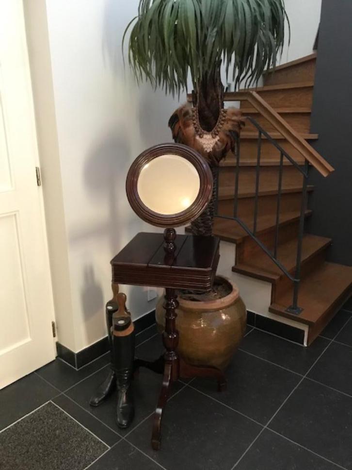 Sierkastje met opbergvakjes en ronde spiegel, Huis en Inrichting, Woonaccessoires | Spiegels, Zo goed als nieuw, Minder dan 50 cm