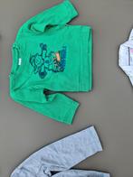 groene pull, trui met skater 9-12m/74cm, Enlèvement ou Envoi, Comme neuf