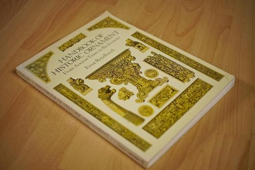 Handbook of Historic Ornament Ancient Times to Biedermeier, Boeken, Kunst en Cultuur | Beeldend, Zo goed als nieuw, Ophalen of Verzenden