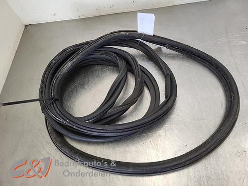 Portierrubber 4Deurs links-achter van een Ford Transit Custo, Auto-onderdelen, Carrosserie, Ford, Gebruikt, 3 maanden garantie