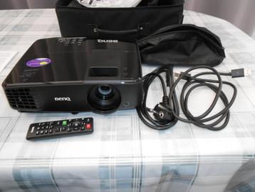 BenQ videoprojector beschikbaar voor biedingen