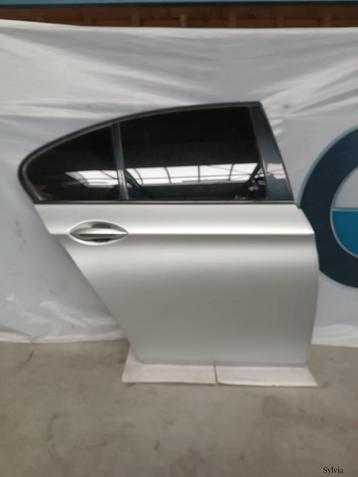 Rechts achter deur portier BMW 5 serie  F10  F18  Titansilve beschikbaar voor biedingen