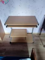 Bureau pour ordinateur, Ophalen, Gebruikt