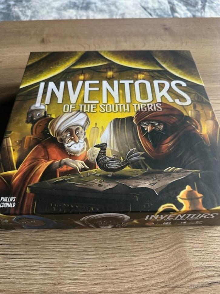Bordspel - Inventors of the South Tigris, Hobby en Vrije tijd, Gezelschapsspellen | Bordspellen, Zo goed als nieuw, Een of twee spelers