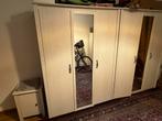IKEA BRUSALI 3-deurs kleerkast wit + spiegels (1 beschadigd), Huis en Inrichting, Kasten | Kleerkasten, Ophalen, Gebruikt, 100 tot 150 cm
