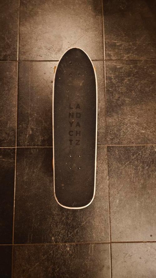Skateboard Landyachtz Dinghy, Doe-het-zelf en Bouw, Tegels, Zo goed als nieuw, Ophalen of Verzenden
