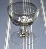 Bierglas op voet (kuipvorm). 'Jockey' Brouwerij Alken, Verzamelen, Ophalen of Verzenden, Zo goed als nieuw, Glas of Glazen, Overige merken