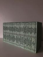 Penguin Modern Box Set (50 books), Comme neuf, Enlèvement ou Envoi