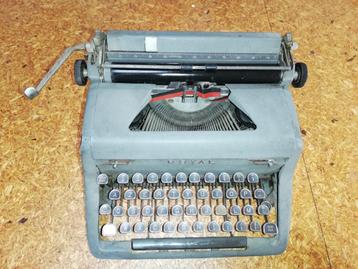 Antieke typemachine met 2 kleuring lint - jaren 70/80