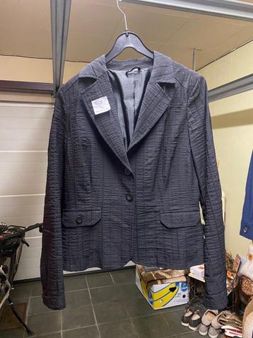 1 BLAUWE en 1 zwarte blazer, Kleding | Dames, Ophalen, Nieuw, Maat 38/40 (M), Kostuum of Pak