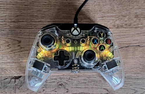 Manette filaire XBOX ONE/SERIES X/S ET PS Windows, Games en Spelcomputers, Spelcomputers | Xbox | Accessoires, Zo goed als nieuw