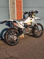 Brute Husqvarna TE300 TPI 2022 ENDURO, Motoren, Bedrijf, Enduro