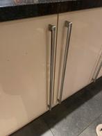 Handvaten keuken, Enlèvement, Utilisé