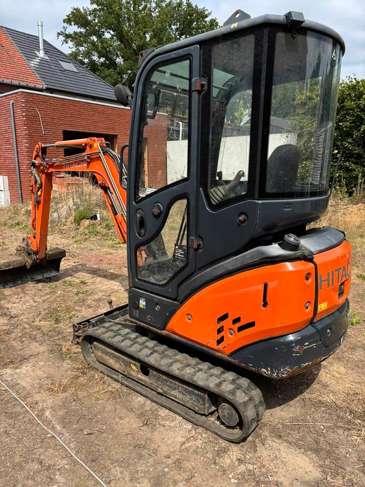 Hitachi zaxis 18 minigraver graafmachine 1900kg, Articles professionnels, Machines & Construction | Grues & Excavatrices, Excavatrice