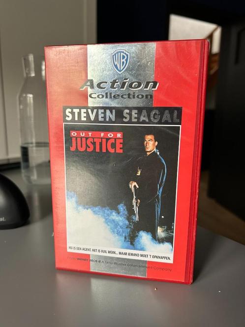 Out For Justice - VHS - Steven Seagal, Cd's en Dvd's, VHS | Film, Zo goed als nieuw, Actie en Avontuur, Ophalen of Verzenden