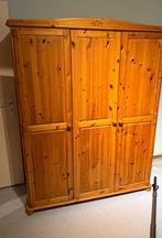 Kinder/babykamer: Meerdere kledingkasten, bureau, boekenkast, Ophalen, Gebruikt, Jongetje of Meisje