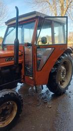 Cabine fiat 450, Articles professionnels, Agriculture | Tracteurs, Enlèvement