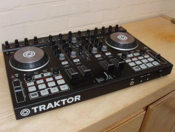 Traktor s4 Mk2 Controller