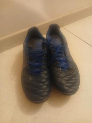 kipsta voetbal schoenen maat 36 beschikbaar voor biedingen