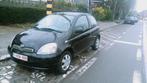 Toyota Yaris 1.0 benzine gekeurd voor verkoop., Auto's, Toyota, Voorwielaandrijving, Stof, 50 kW, Zwart