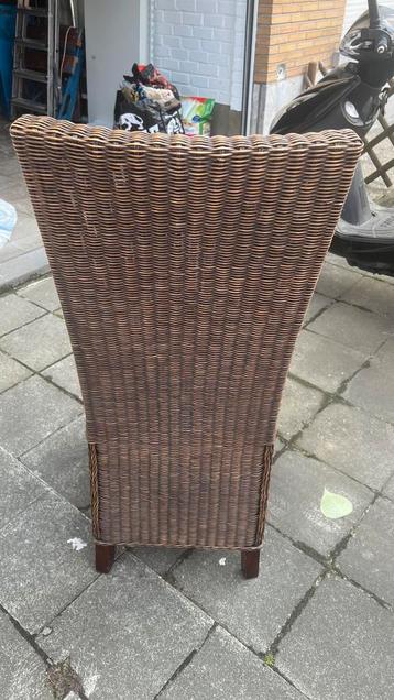 Chaise en véritable  rotin  beschikbaar voor biedingen