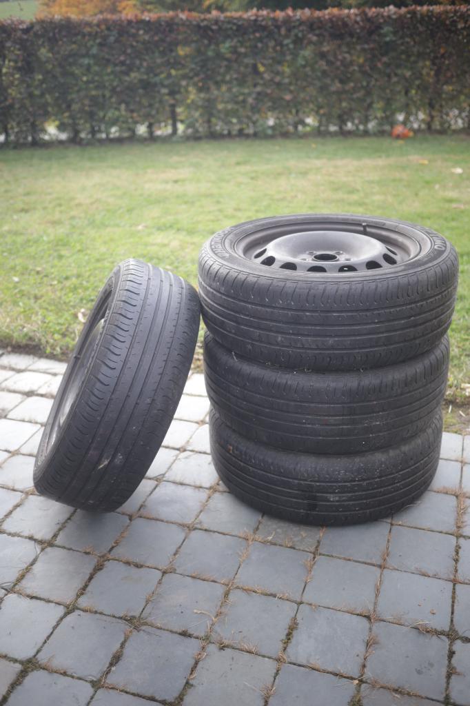 Pneus Hancook été & jantes (6 1/2Jx16H2), Autos : Pièces & Accessoires, Pneus & Jantes, Pneus et Jantes, Pneus été, 16 pouces