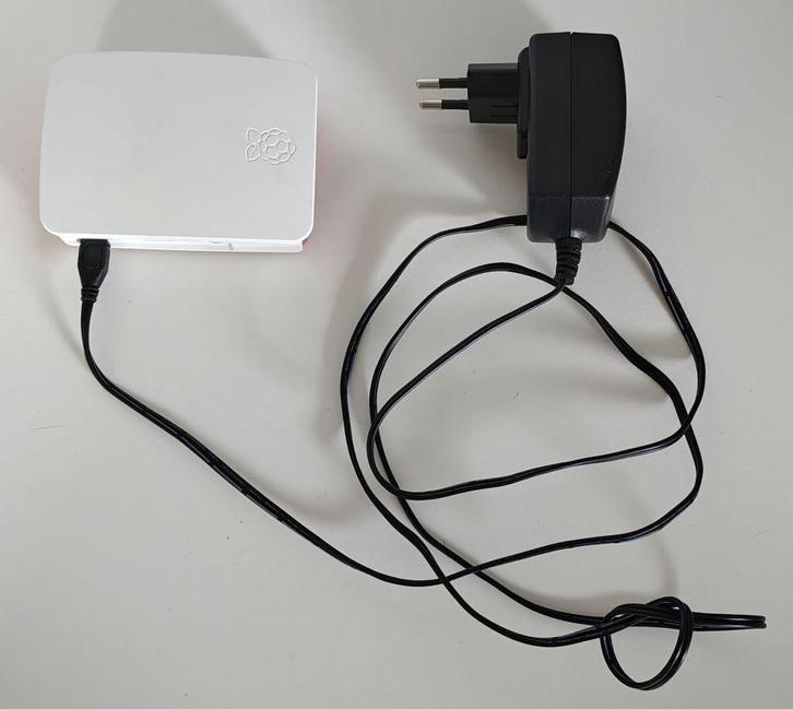 Raspberry Pi 3B, Hobby en Vrije tijd, Elektronica-componenten, Gebruikt, Ophalen of Verzenden