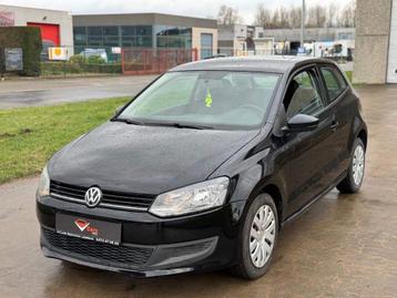 Volkswagen polo benzine weinig km met keuring Carpass en gar beschikbaar voor biedingen