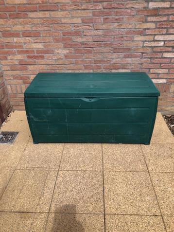 Keter opbergbox voor kussens beschikbaar voor biedingen