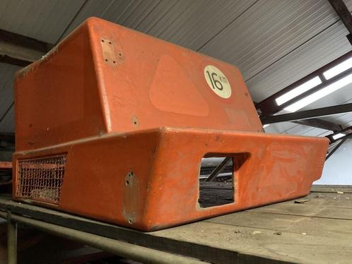 Atlas 1404 <93 Vorne Rechts voor kap haube, Zakelijke goederen, Machines en Bouw | Onderdelen