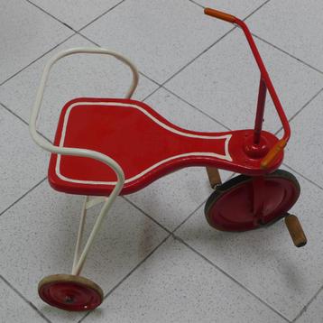 Tricycle Vintage Metal / Bois beschikbaar voor biedingen