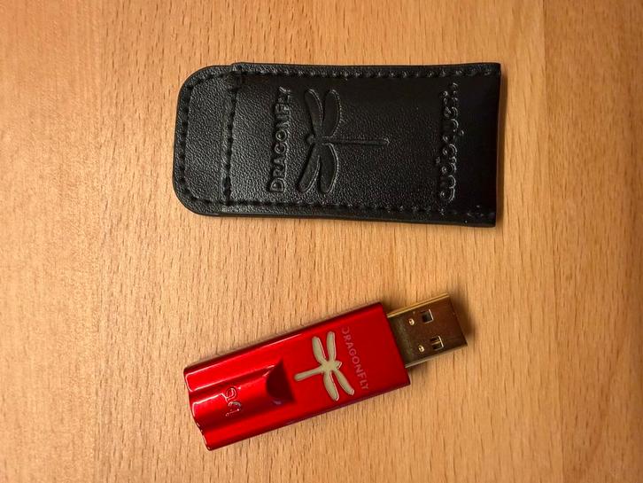 AudioQuest DragonFly Red, TV, Hi-fi & Vidéo, Câbles audio & Câbles de télévision, Utilisé, Enlèvement