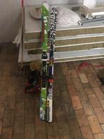 2 paar skis en skibotten ATOMIC en SALOMON, Ski, Enlèvement, 140 à 160 cm, Utilisé