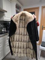 Manteau fourrure astrakan et vison blanc, Antiquités & Art, Antiquités | Vêtements et Textile, Enlèvement