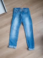 Jeans Bershka maat 34, Vêtements | Femmes, Jeans, W27 (confection 34) ou plus petit, Comme neuf, Bleu, Enlèvement ou Envoi