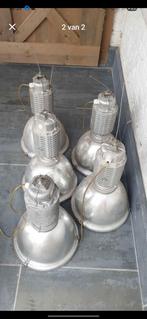 Industriële lampen, Enlèvement