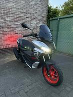 Aprilia SR GT 125cc, Motoren, Scooter, Particulier, 125 cc, 11 kW of minder