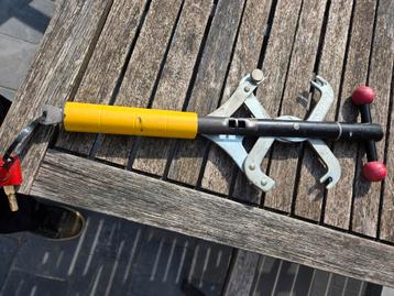Bullock anti-diefstal beschikbaar voor biedingen