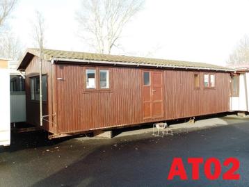 Betaalbaar chalet met retro inrichting, dubbel glas en 2 slk beschikbaar voor biedingen