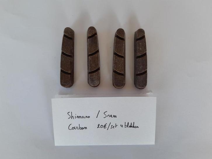 4 plaquettes de frein pour roues en carbone Shimano/Sram, Vélos & Vélomoteurs, Vélos Pièces, Neuf, Vélo de course, Enlèvement ou Envoi