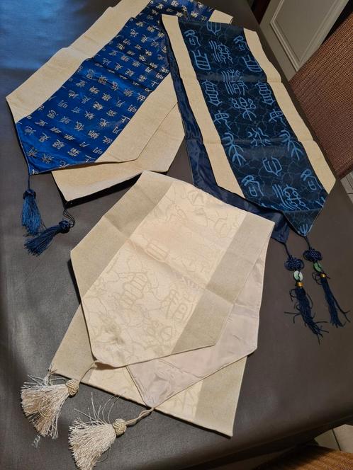 3 chinese tafellopers blauw / beige NIEUW te koop in Balen, Huis en Inrichting, Keuken | Textiel, Nieuw, Tafelkleed of Tafelzeil